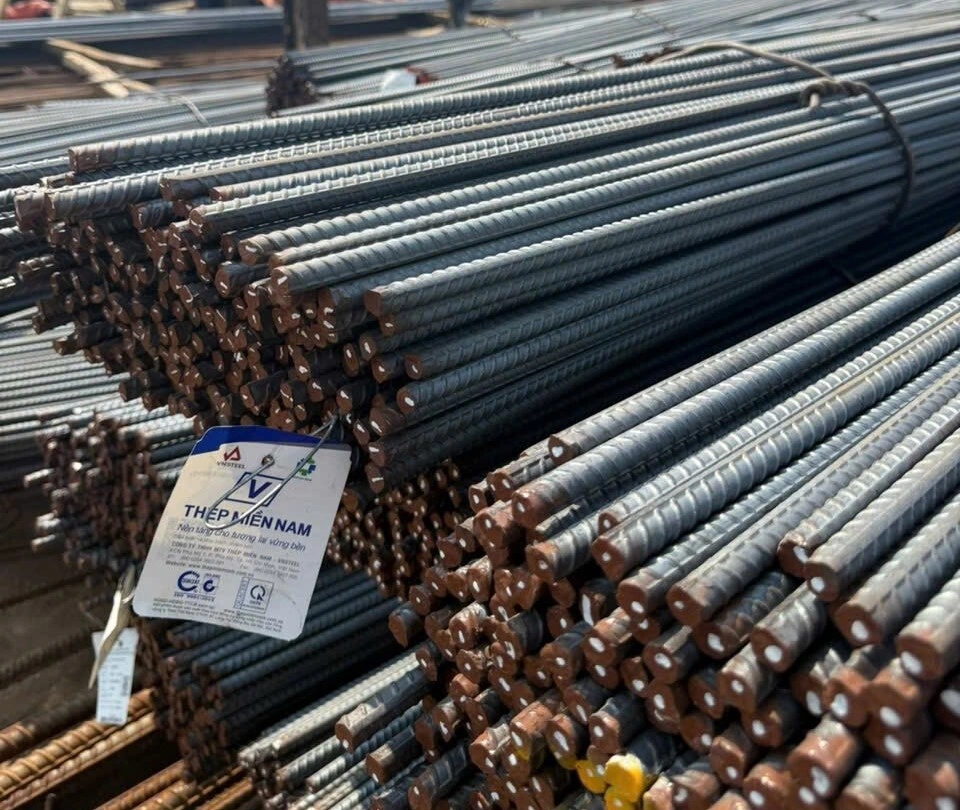 Mỗi tấn thép xuất xưởng là một cam kết về chất lượng, góp phần dựng xây những công trình bền vững cho tương lai.