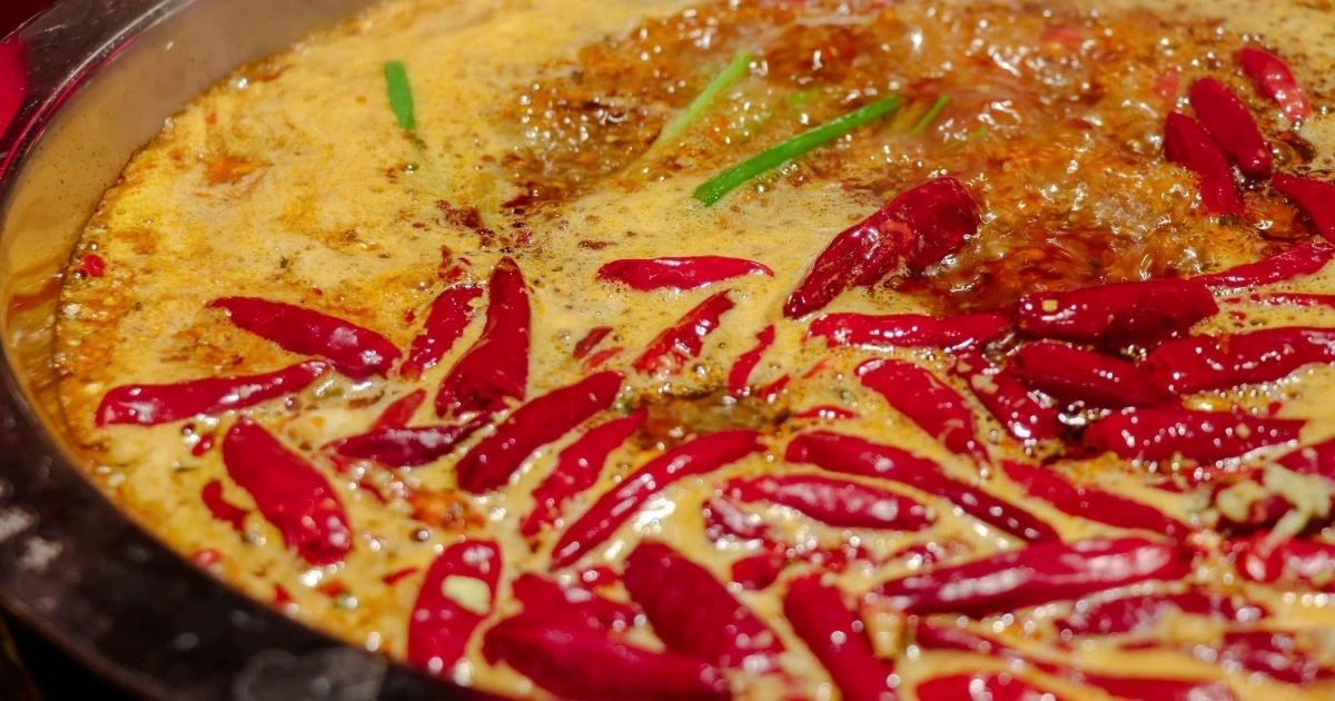 Từ Quán Vỉa Hè Đến Sao Michelin: Giải Mã Cỗ Máy Kinh Tế Tỷ USD Của Ẩm Thực Thành Đô