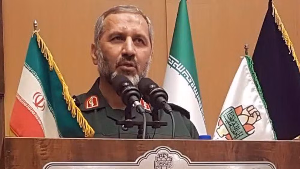 Chuẩn tướng Majid Mousavi, chỉ huy Lực lượng Không quân IRGC, người đưa ra tuyên bố cứng rắn về việc sẵn sàng tấn công lực lượng Mỹ.